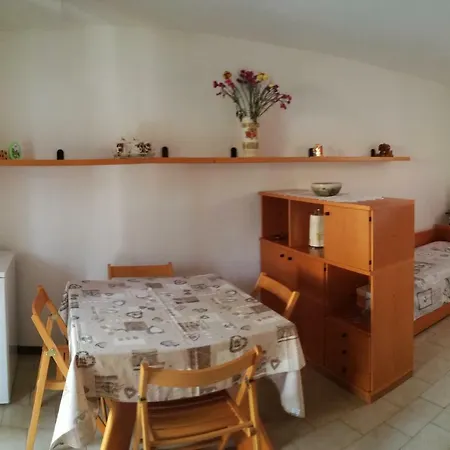 Casa Bianca شقة Serramazzoni